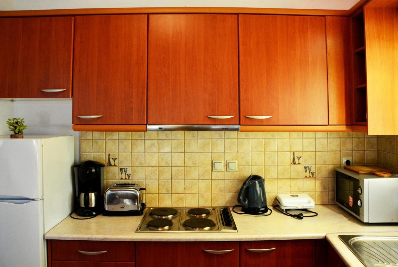 Plakalona Apartments Exopoli Exterior photo