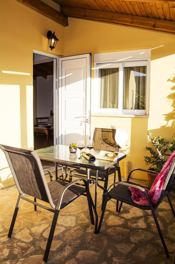 Plakalona Apartments Exopoli Exterior photo
